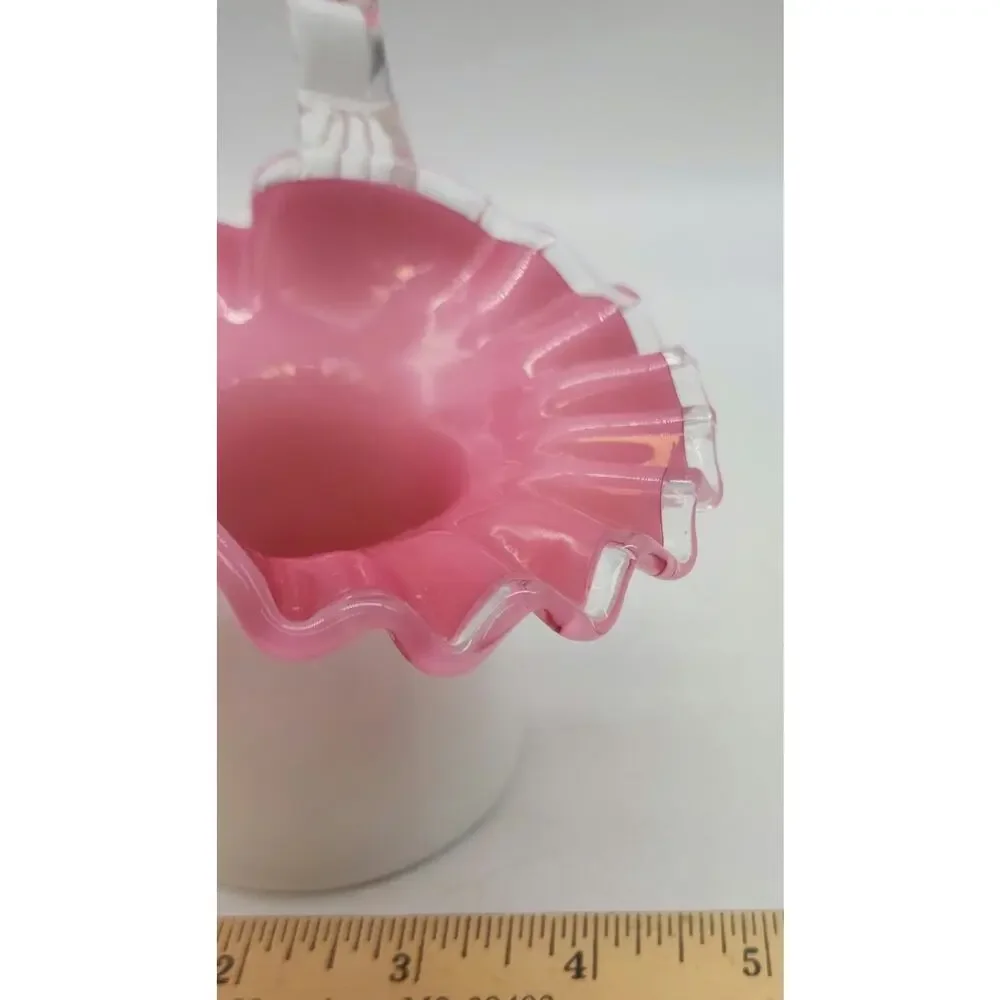 VINTAGE FENTON PEACH CREST BASKET